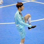 [시우민] 민석이 자세ㅠㅠ
