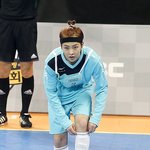 [시우민] [포토엔] <b>양말</b>이 자꾸 내려가네ㅠㅠㅠㅠㅠㅠㅠㅠㅠㅠㅠ