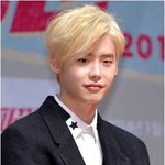 머완얼 인증한 이종석, 다 잘어울려!!