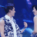 [인피니트] 훠니 <b>머리띠</b> 했당