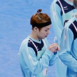 [시우민] 손을 <b>오물</b>조물하는 고화질