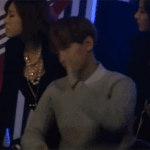 [백현] <b>폭풍</b>박수 치다가 손에 무리온 박수요뎡