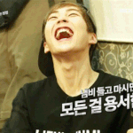 [시우민] 웃어요 웅녀들