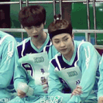 [시우민] 물병싸움 <b>움짤</b>(씹덕사 주의)