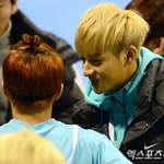 [시우민] <b>우와</b> 진짜 슈밍 뒷통수...