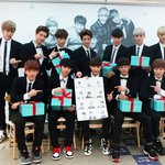 [xoxo] <b>SKT</b> 눝 팬미팅 현장