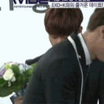 [백현] <b>봉사</b>하러갔는데...씹덕사....