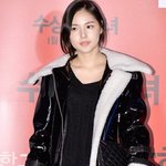 여전히 옆모습 <b>환상</b>인 민효린