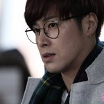 훈훈 돋는 유노윤호 코트 패션