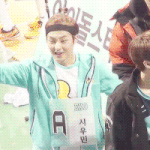 [시우민] <b>와나</b>죽네오늘은이거다