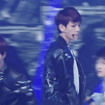 [백현] 모바일로 짤줍하는 꽃님이들아