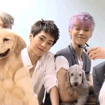 [시우민] 헠.. 민석아 너무 야해..<b>gif</b>