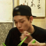 [CHEN] 얼굴로 먹는 <b>김종대</b>