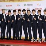 변백현 <b>은발</b>