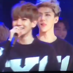 [exo] 와 배켠이 엑소팬이 <b>짱</b>이야 하는데 울컥ㅠㅠ