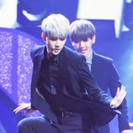 [세훈] 어제 정장에 내린<b>은발</b> 