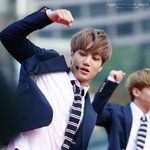 [카이] 처음보는 미고짤 떴다