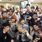 탑독&amp;<b>갓세븐</b>