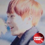 [시우민] 출국 미니 크게 한장