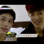 [EXO] 임시완도 잘생겼는데 <b>그옆</b>...