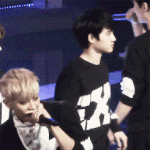 [도경수] 골디 엔딩때 루하니형<b>아랑</b>