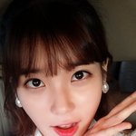 [아이유] 아이유 <b>프롬</b>유 셀카...