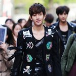 [백현] 이 사진의 <b>비밀</b>ㅋㅋㅋㅋㅋㅋㅋㅋㅋㅋ