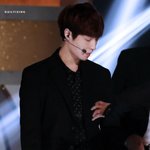 [EXO] 눈을 <b>감고</b> 있다가 뜨면