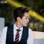 [시우민] 한폭의 그림같아