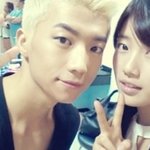 <b>커플샷</b> 느낌 남녀 아이돌 셀카모음