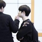 [도경수] 앜ㅋㅋㅋㅋㅋ졸귀들ㅠㅠ