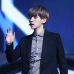 [백현] 멋있어요..네..