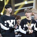 [EXO] 찬열백현<b>어색</b>하다하는데