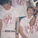 [카이] 올<b>화이트룩</b>으로 입으니까 