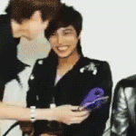 [카이] 앉아서 발<b>동동</b>구르는 종인이ㅠㅠ