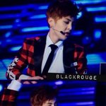 [시우민] 역시 삼복씨 <b>ㅠ</b>
