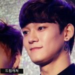 [CHEN] 훌쩍거리구기침조금ㅜㅜ