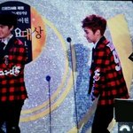 [시우민] <b>우왕좌왕</b>하는 민석이 사진ㅋㅋㅋ