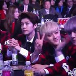 [세훈] <b>가요대상</b> 엑소 테이블