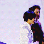 [카이] 서가대 카<b>이태민</b> 꽁냥꽁냥 움짤