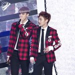 [시우민] 다리 긴 건 알아줘야해 ㅠㅠㅠㅠ 