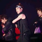 [시우민] 지금까지 무대 중에 다시 보고 싶은 스타일 있음?