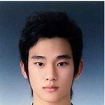 <b>팔색조</b>의 매력을가진 김수현!