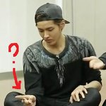 [크리스] <b>희수</b>형 가위낸거 아니더라구요