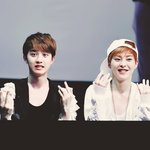 [EXO] 아침부터 같짢은 그룹둘로 <b>자아</b>분열하네