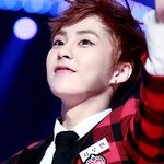 [시우민] 어제타오가<b>버블티</b>먹으러왔대