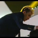 [세훈] 자연스럽게 준면씨 <b>목덜미</b>를 잡는 세훈ㅋㅋㅋ