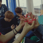 [EXO] 리더에게 실뭉치로맞는<b>비글</b> 두마리