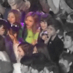 [exo] <b>소시</b> 써니밀치고 당당하게 브이하는 웨이