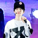 [도경수] 나왜<b>어제</b>집에있었던거야?